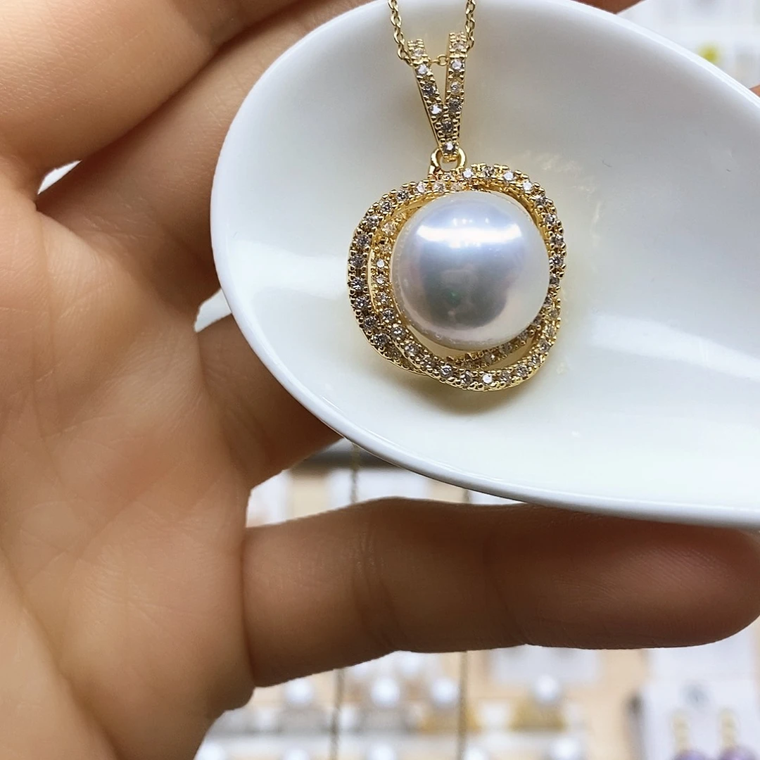 淡水珍珠颈饰合金