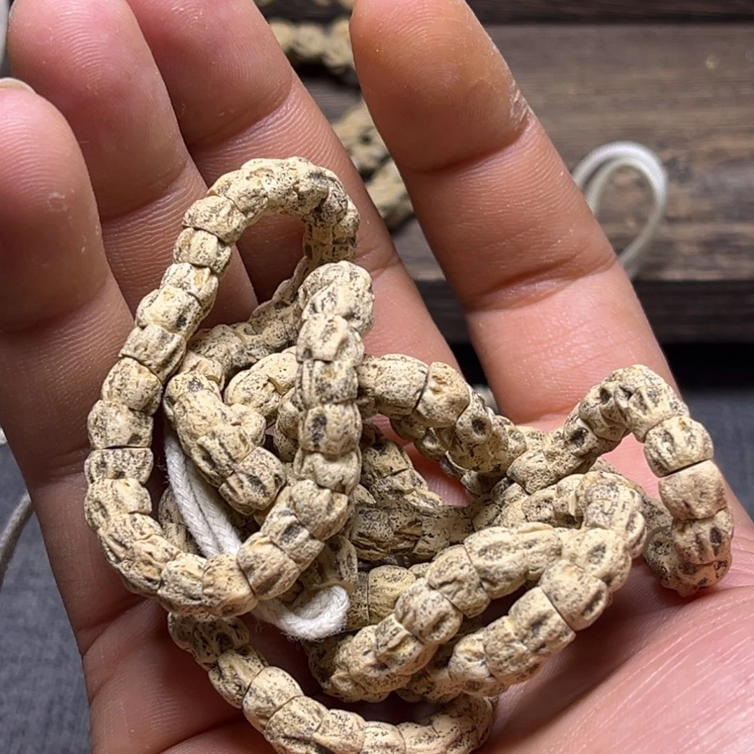 柏香籽/百香籽吊坠