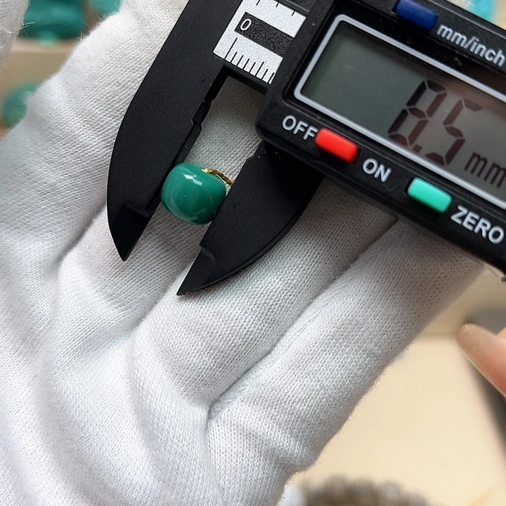 绿松石珠宝未镶嵌