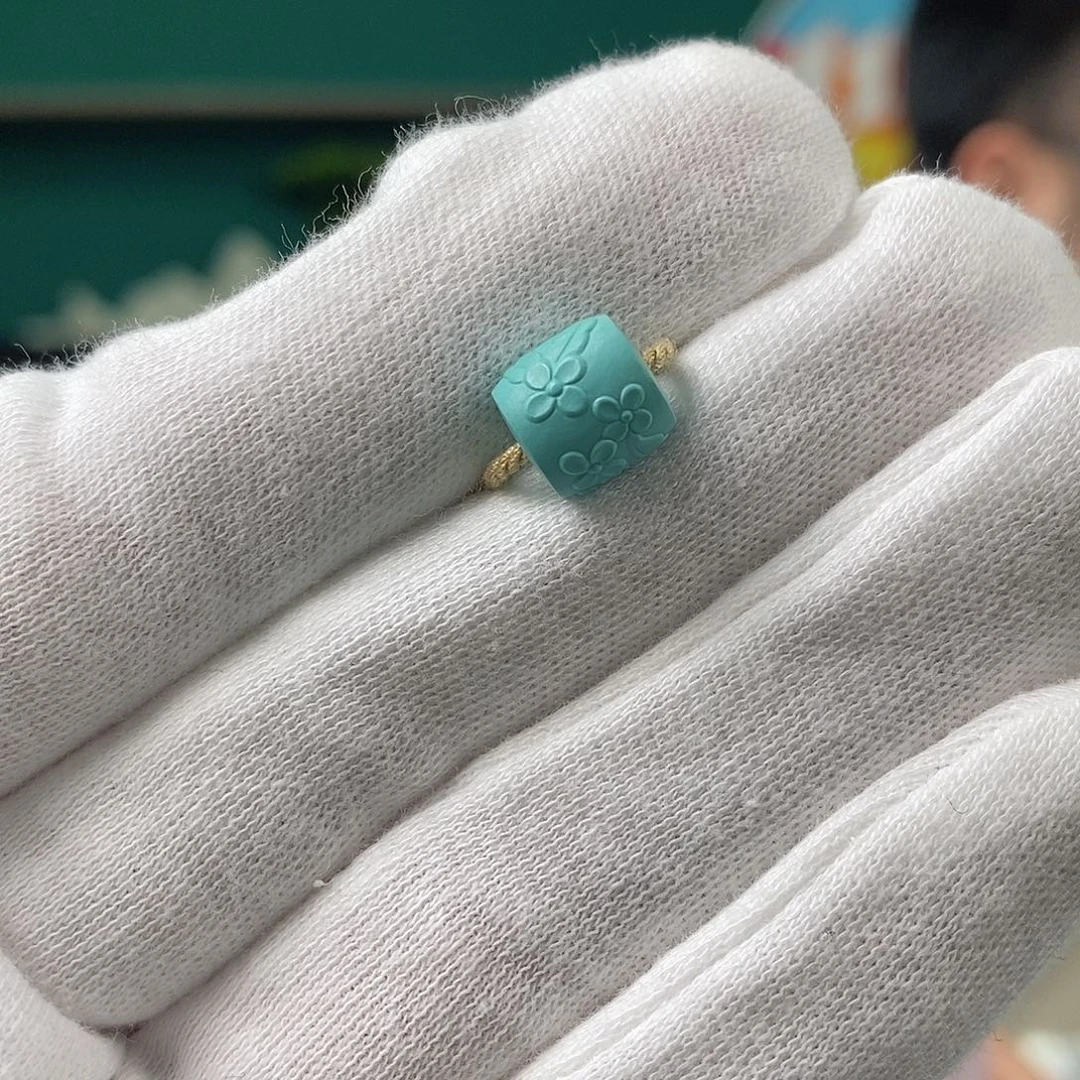 水***华绿松石未镶嵌珠宝奇石