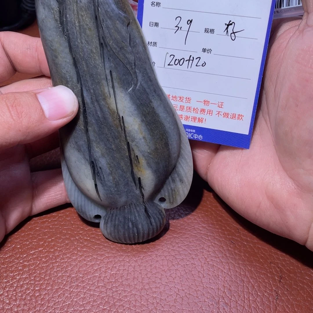 和田玉把件未镶嵌勇****技