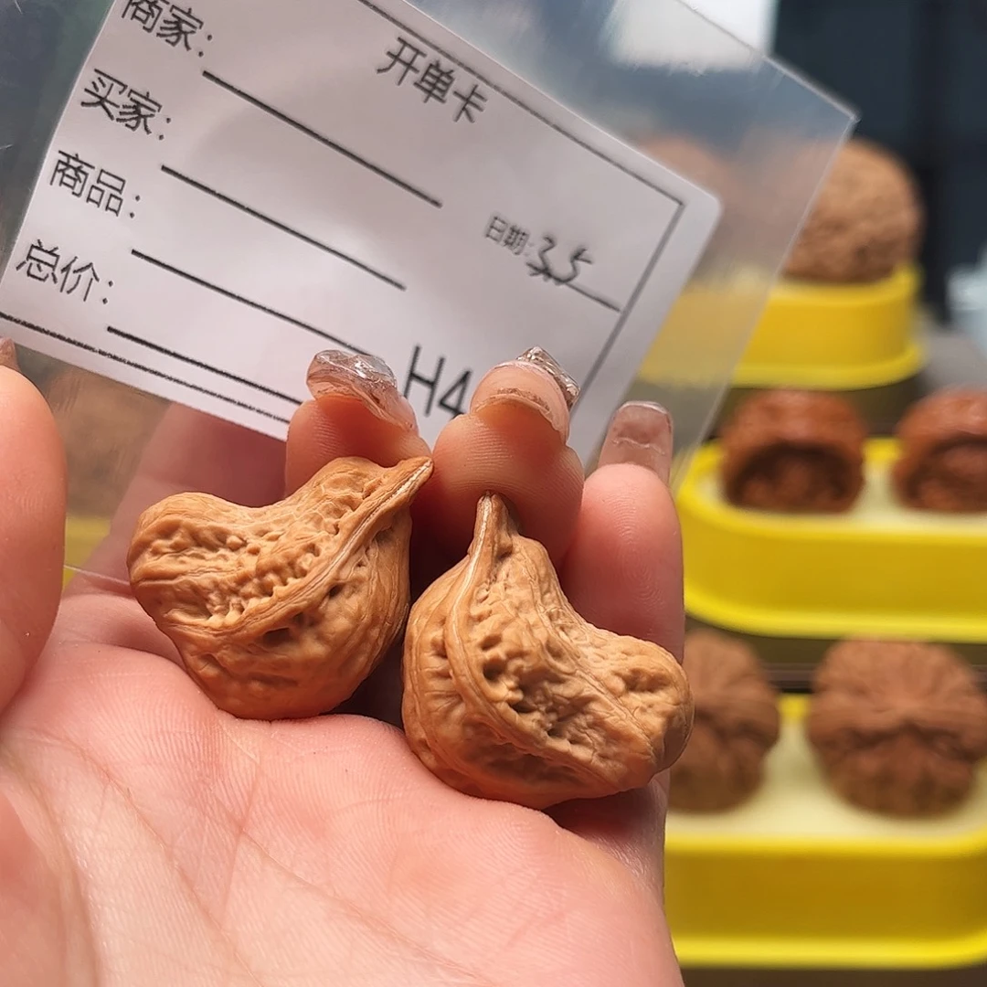 文玩核桃把件小鸟