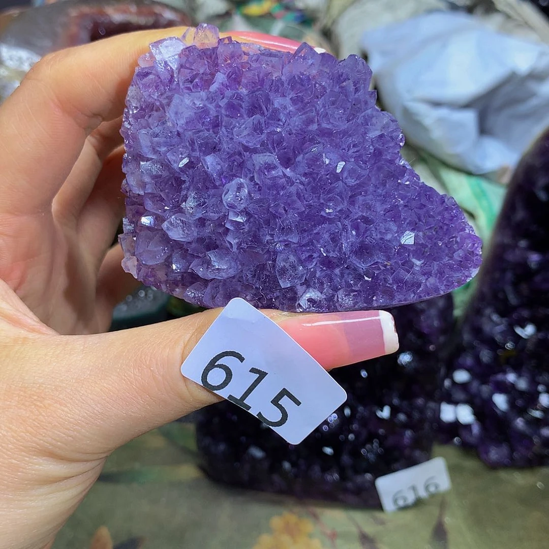 紫晶大型摆件（非配饰）未镶嵌晓****！