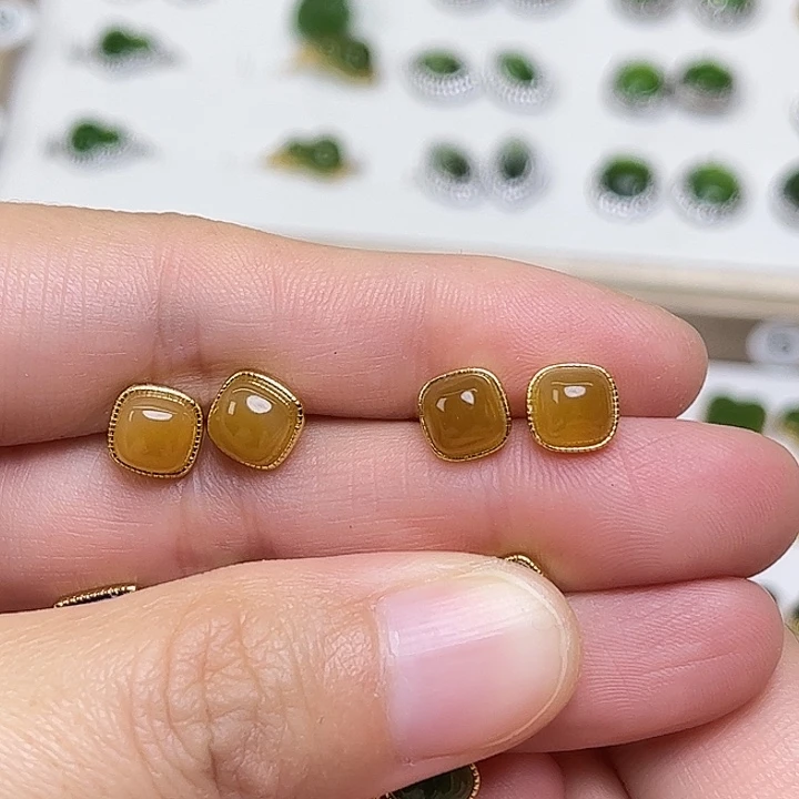 和田玉银S925镶嵌耳饰