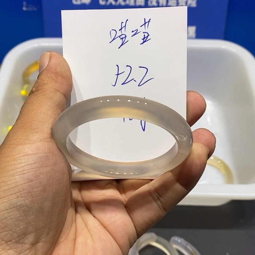 【闪购商品】手镯玛瑙/玉髓未镶嵌喵**呜