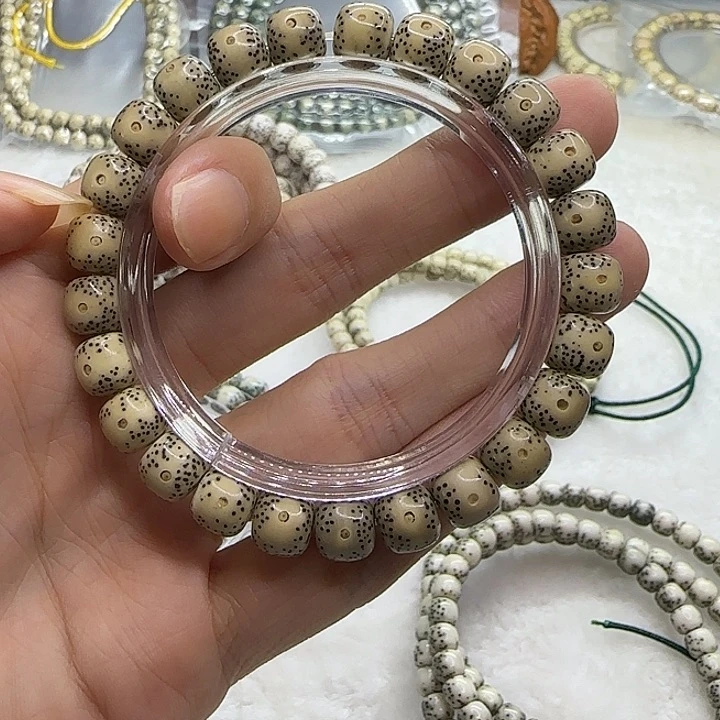 星月菩提手串原生态石玉料同枝果单圈