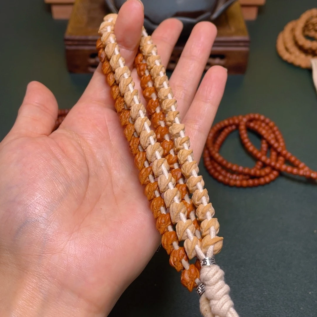 柏香籽/百香籽手串蛇骨手持