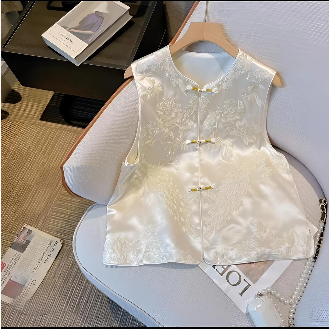 【孔雀花】2025春款新中式国风织锦缎刺绣薄款侧圆领浮雕花复古马甲