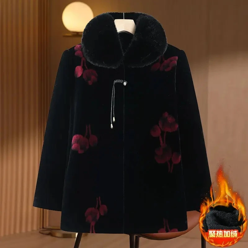 中老年人水貂绒外套妈妈冬装女奶奶装加绒大衣高贵仿皮草老人衣服