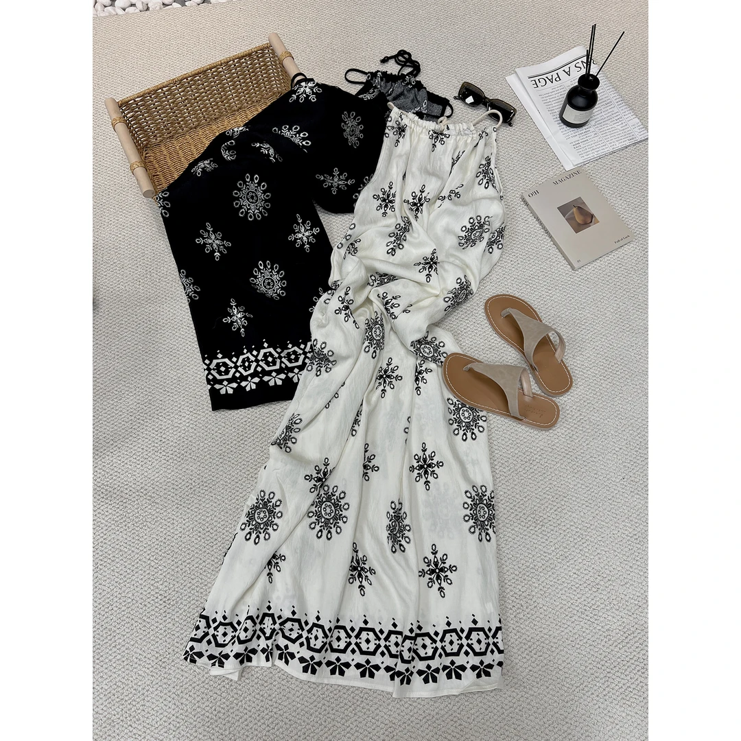 波西米亚度假风挂脖吊带裙9107（清）