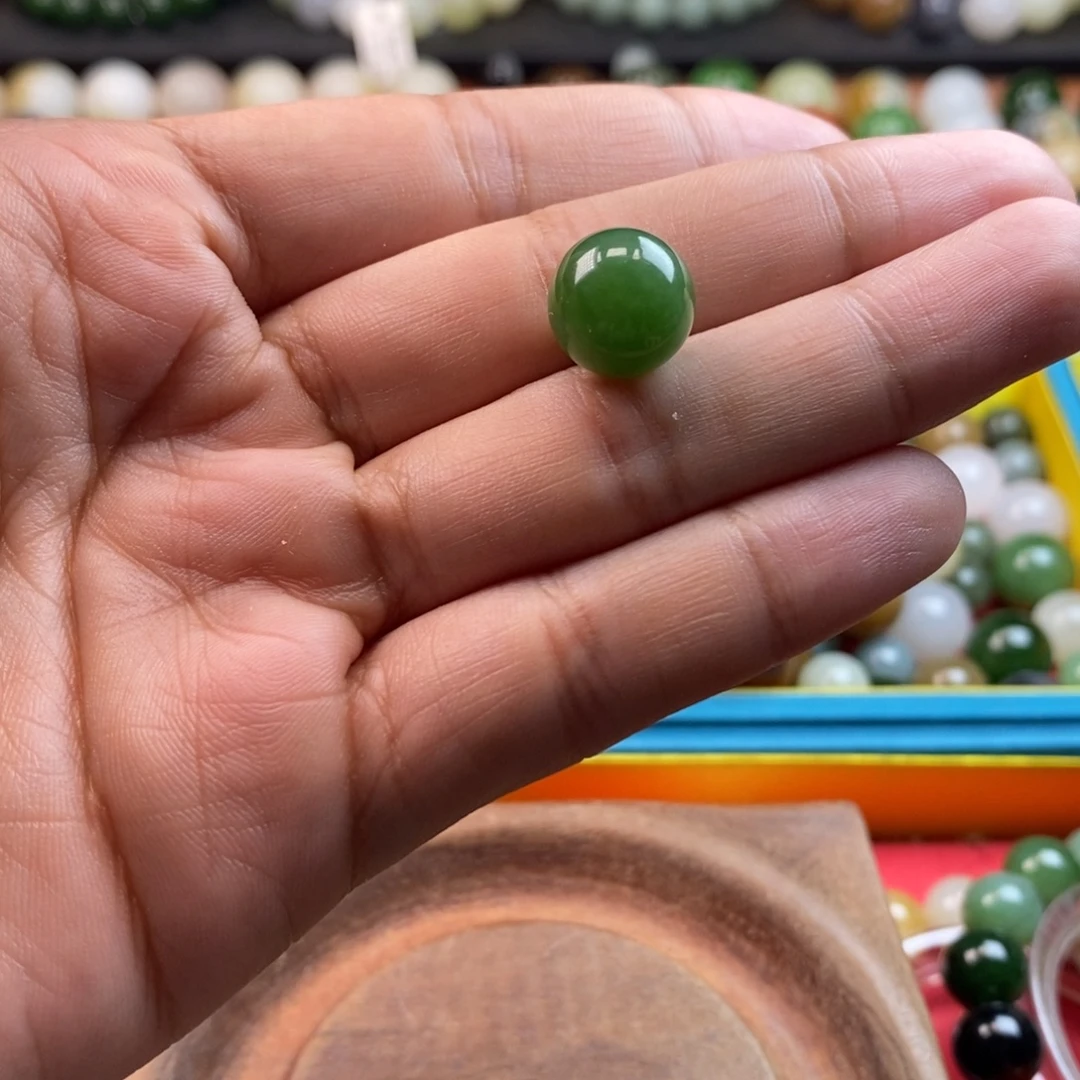 等***风和田玉未镶嵌珠宝奇石卡12阳绿y