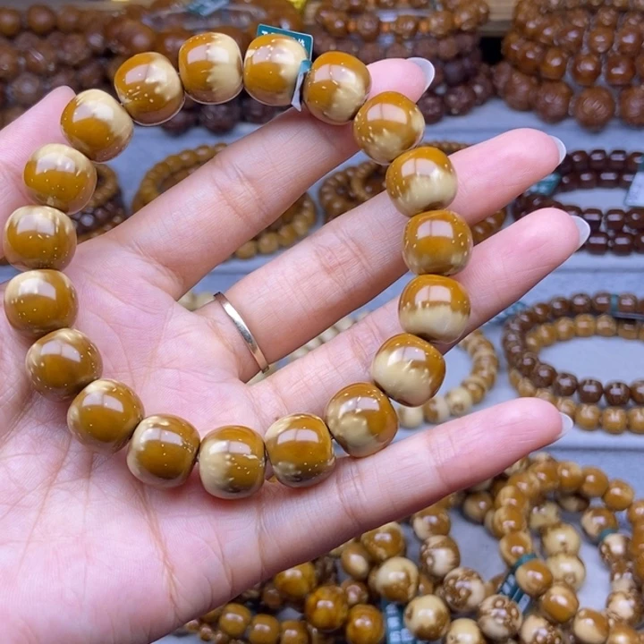 手串紫金鼠阿****.紫金鼠老型12.9