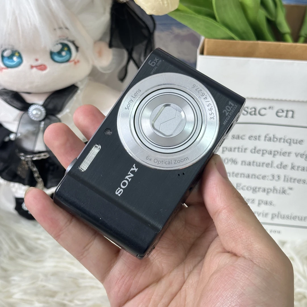 8新 Sony/索尼 索尼w810色彩感好2000万像素冷白皮带配件