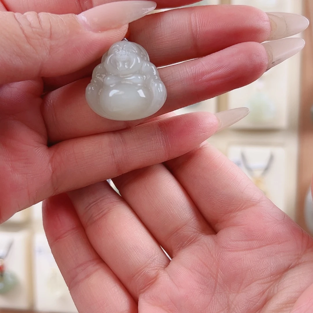 和田玉未镶嵌颈饰（****よ