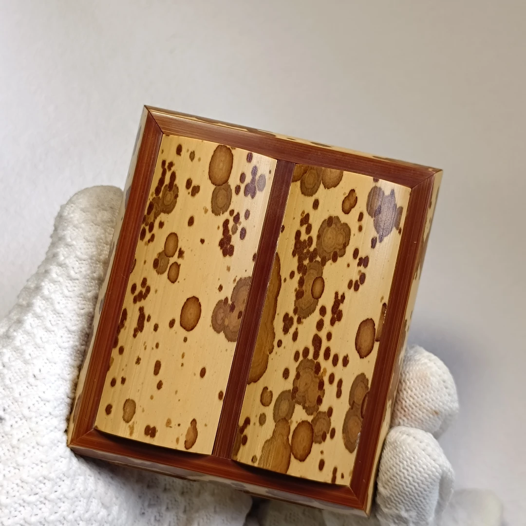 海派虫具小林斑竹梅妃竹双格竹蛉盒长8.45宽7.35厚度2.95厘米