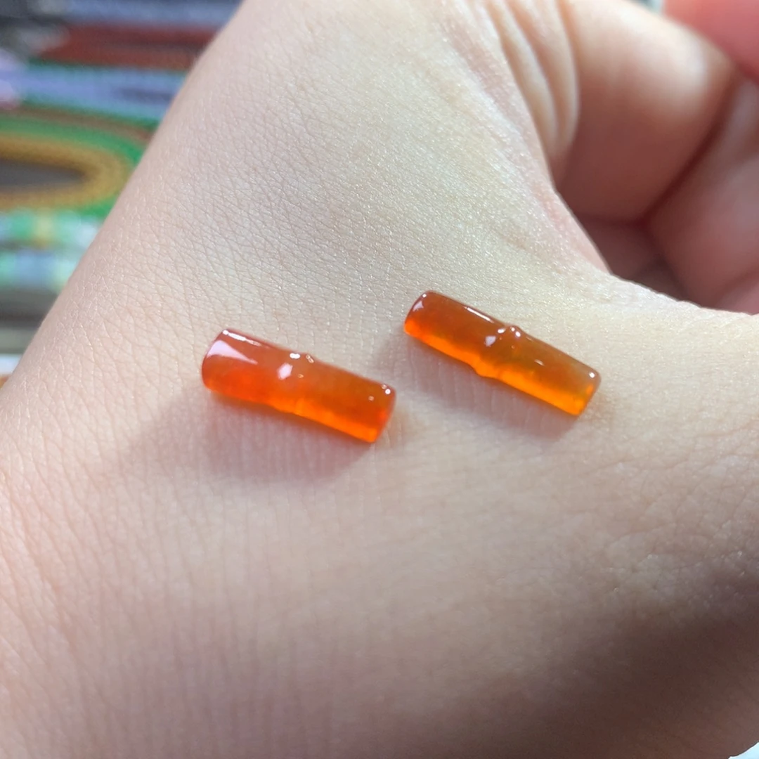 翡翠未镶嵌颈饰翡翠玻璃钢冰橙红竹节一对出