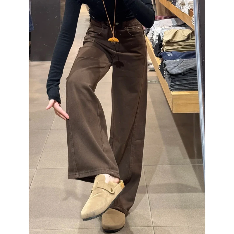 加绒加厚琥珀系咖色窄版弯刀牛仔裤女2025秋冬设计感高腰阔腿裤子