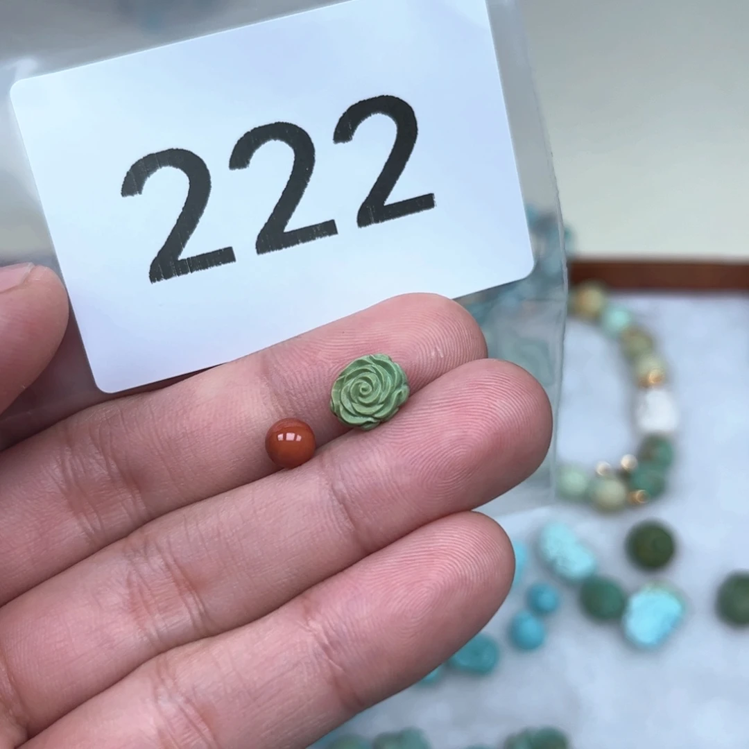 南红玛瑙未镶嵌珠宝奇石