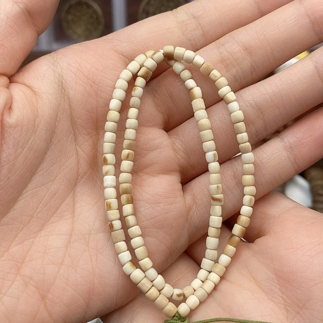 滴血莲花菩提吊坠