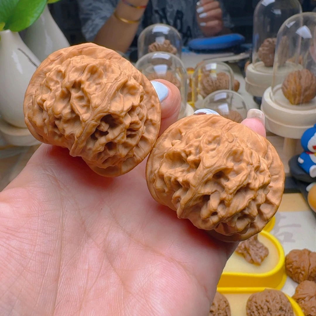 核桃把件42全品天地