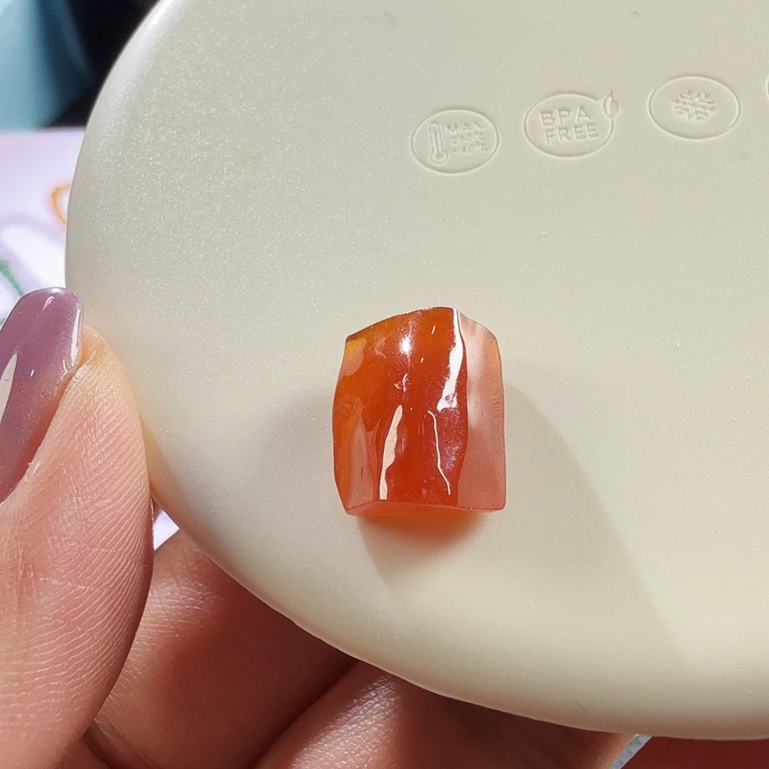 翡翠未镶嵌颈饰裸石