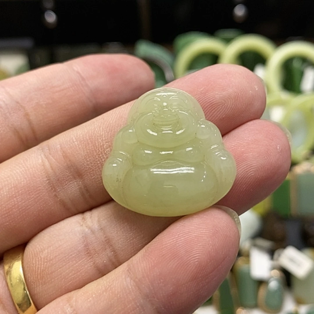 【闪购商品】颈饰未镶嵌和田玉