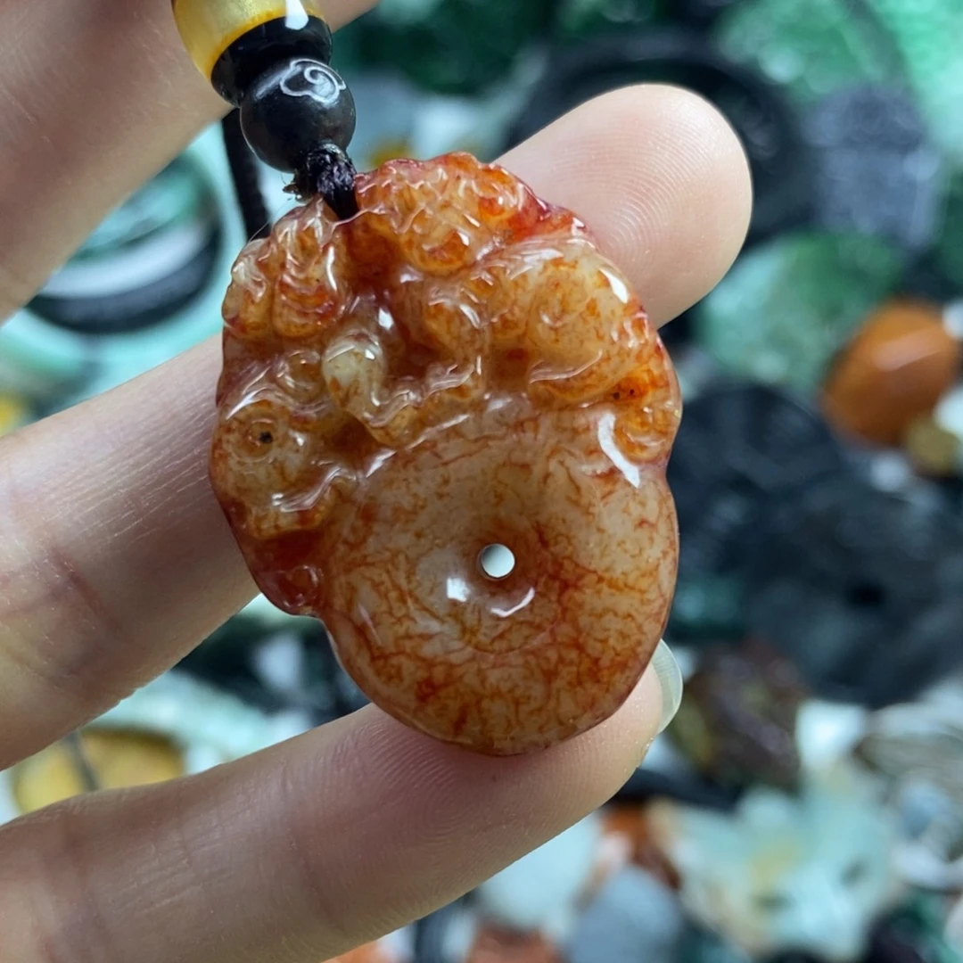 翡翠颈饰未镶嵌吊坠