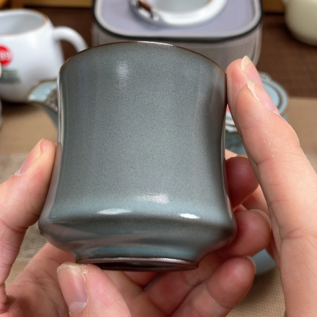 瓷片。。。。。。。。。。。。。。。