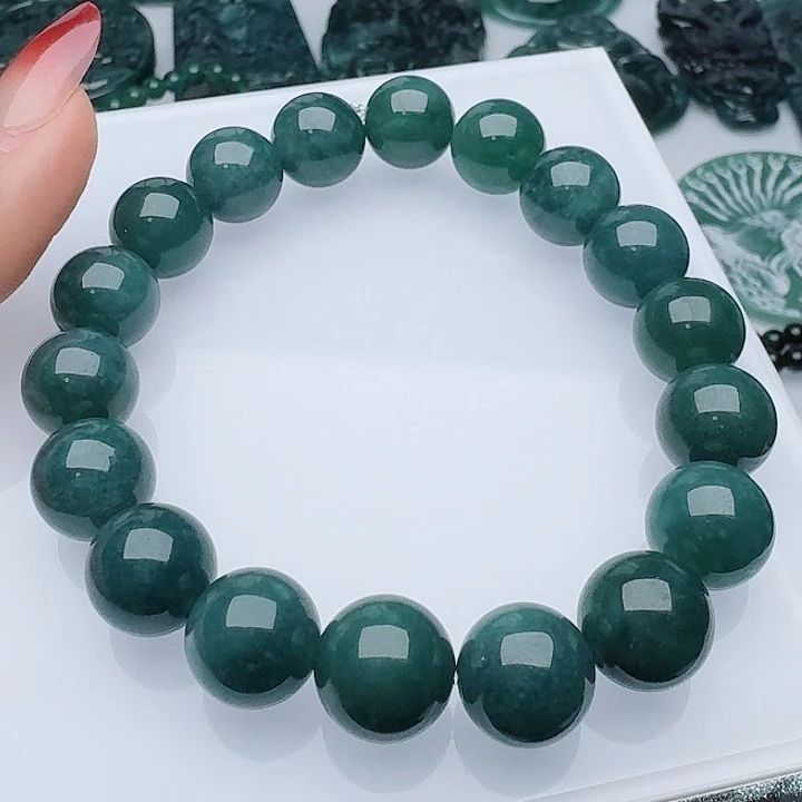 颈饰未镶嵌翡翠多样性发其一