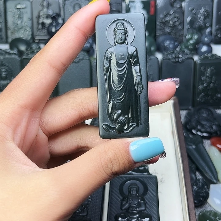 和田玉（青玉）颈饰未镶嵌美***忆