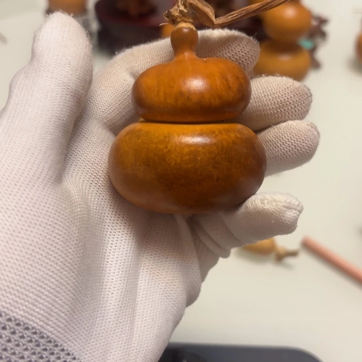 W***m天然手捻老皮葫芦