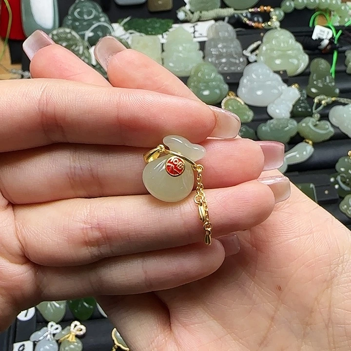 颈饰银S925镶嵌和田玉