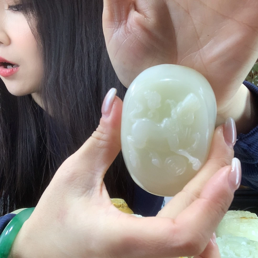 姚***哥石材古青石手把件