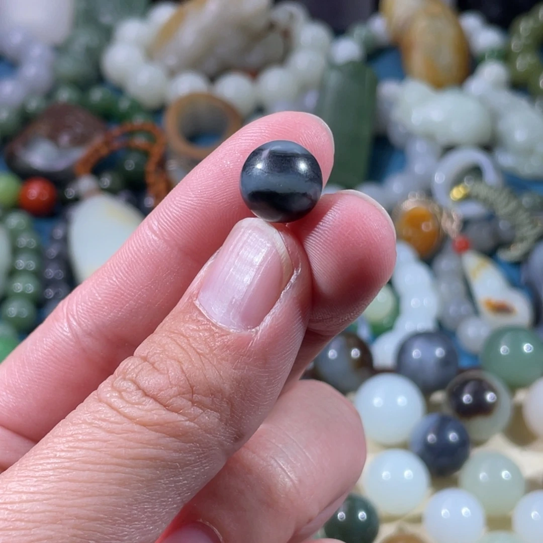 ****黍和田玉未镶嵌挂件