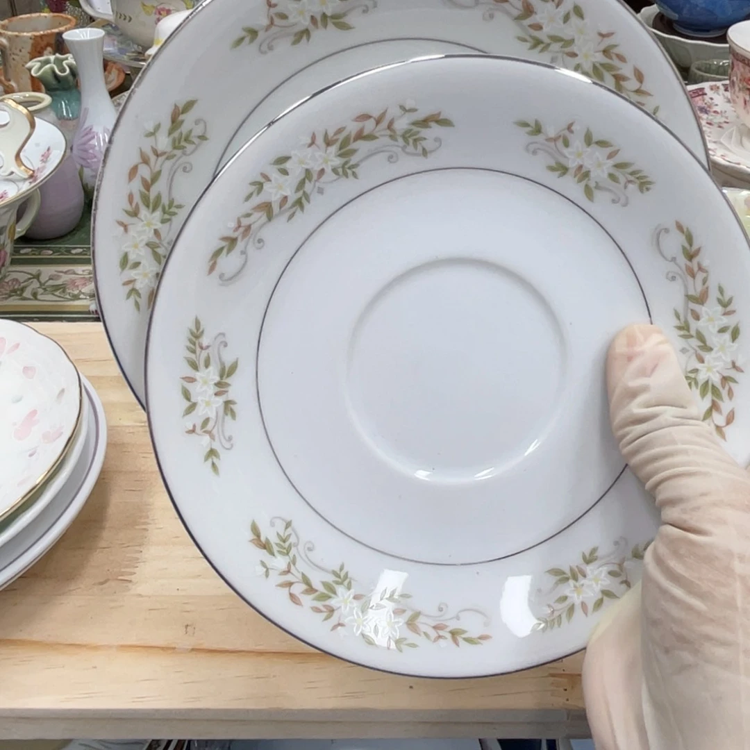 鹿屋家的美丽瓷器?****?