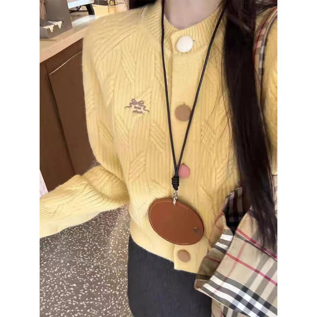 温柔奶系糖果色麻花韩系内搭针织上衣开衫设计感慵懒宽松毛衣外套