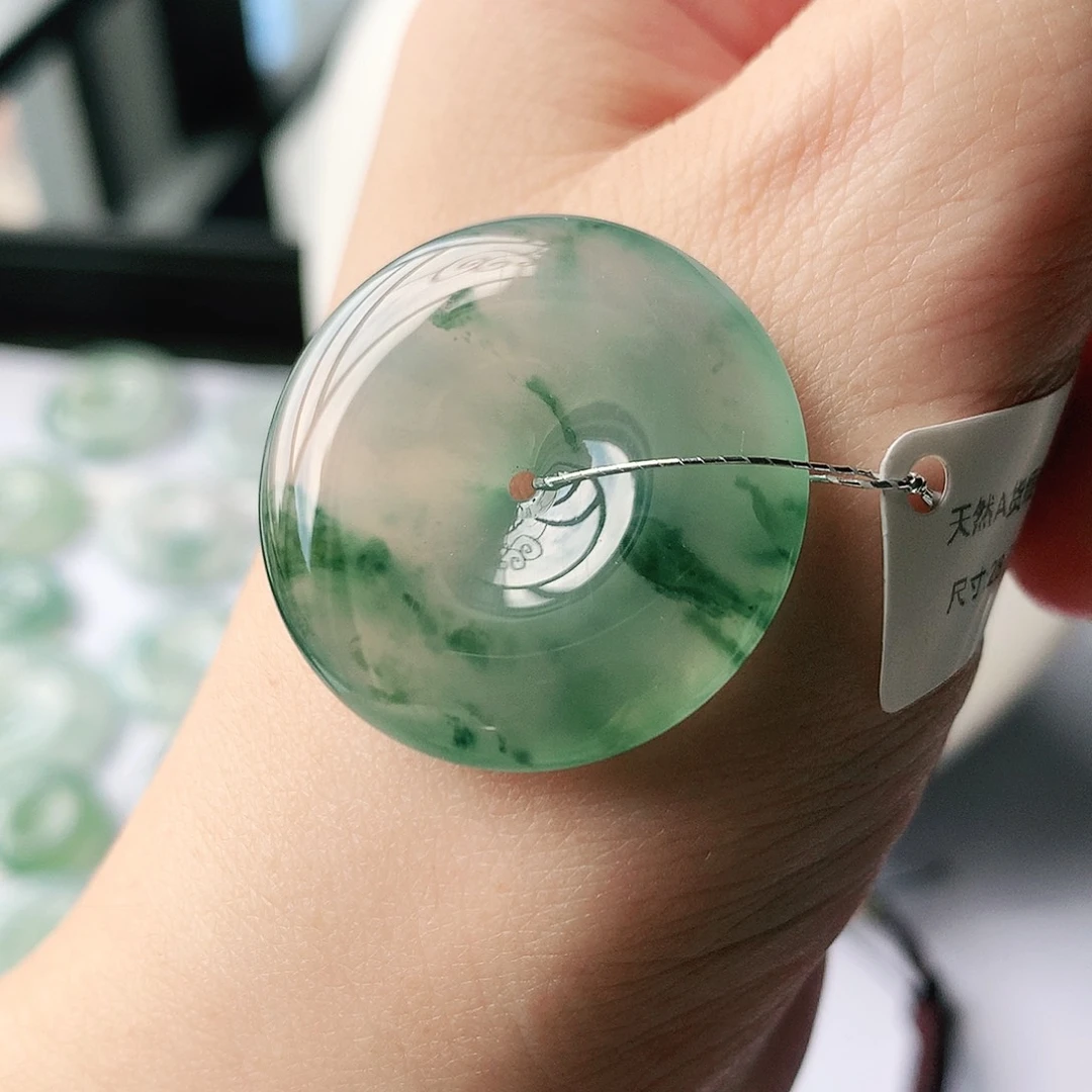 翡翠未镶嵌颈饰翡翠13，28.7/5.8