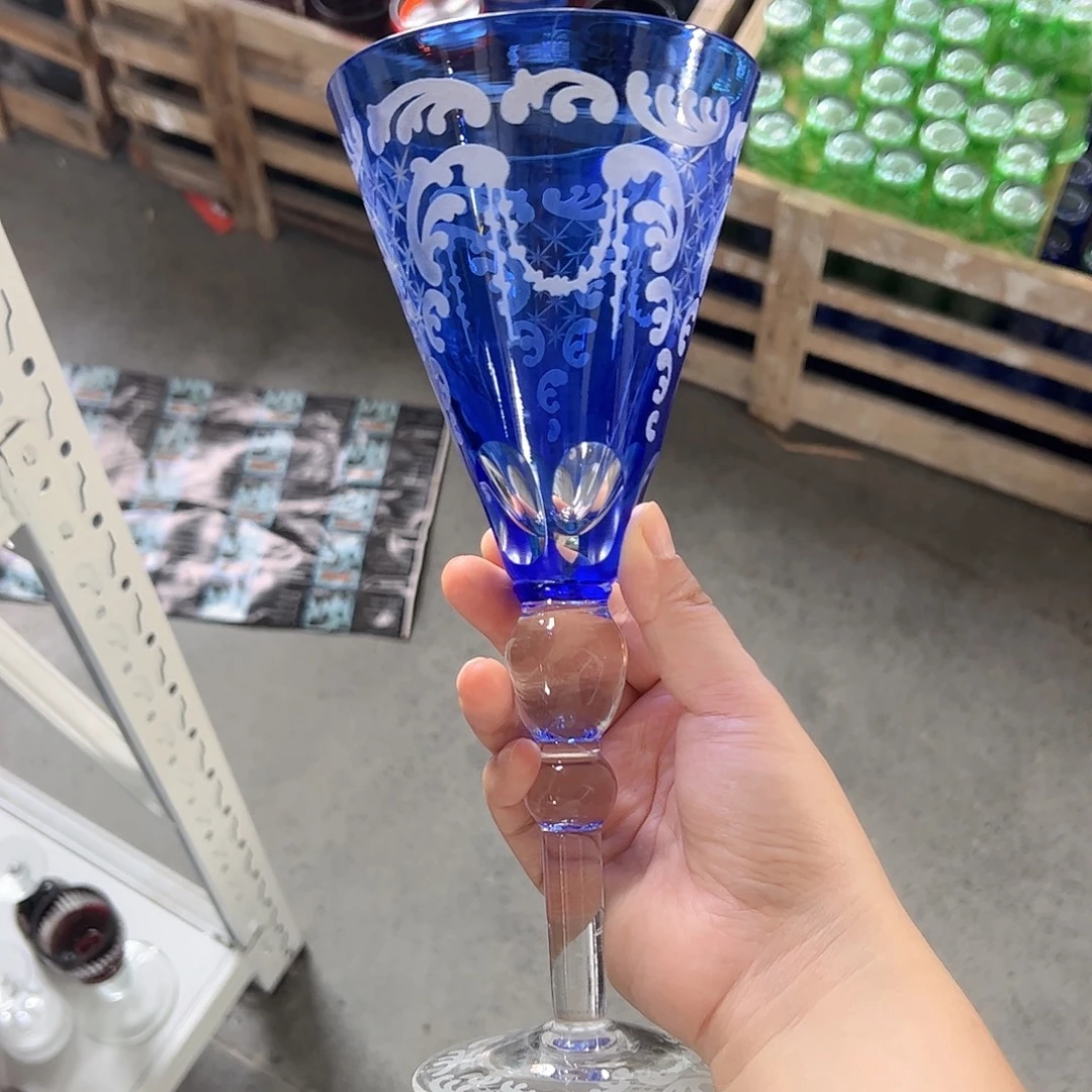 水晶玻璃高脚款微瑕一个