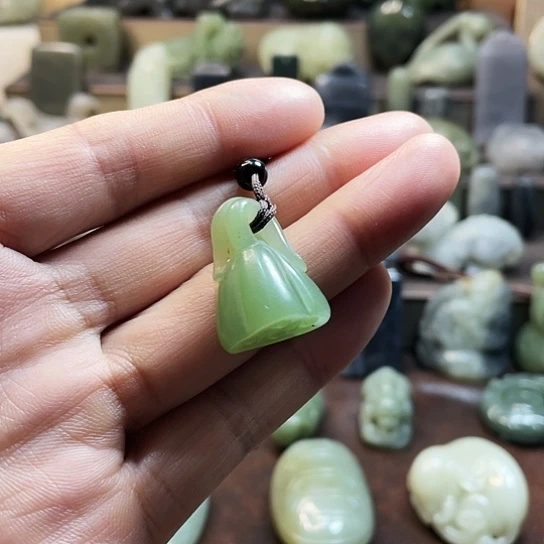 【闪购商品】未镶嵌和田玉挂件