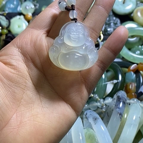 岫玉颈饰未镶嵌挂件