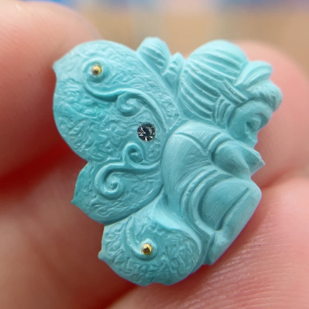 绿松石未镶嵌珠宝奇石