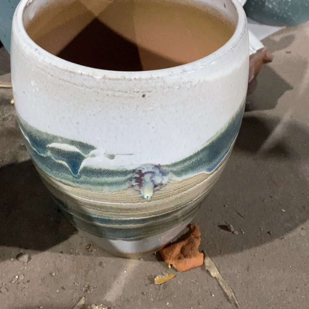 红陶瑕疵17-27一个