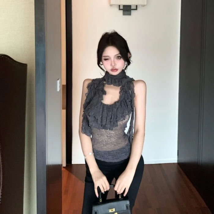 蕾丝拼接美背挂脖吊带背心女夏季修身内搭设计感纯欲外穿短款上衣