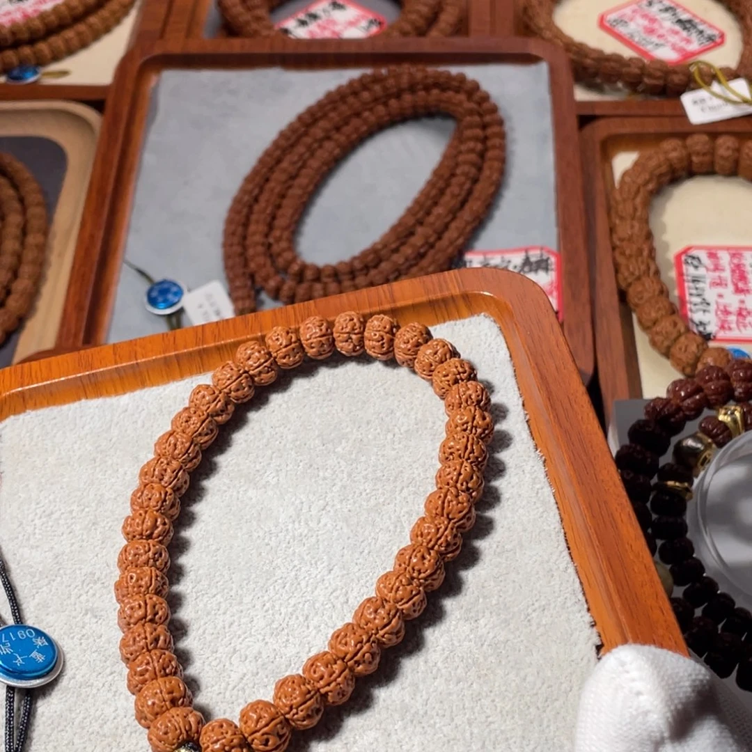 吊坠金刚菩提六瓣树王10+