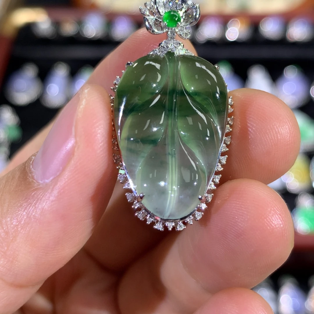 翡翠18K金镶嵌吊坠(不含链)签收后48小时鉴赏期