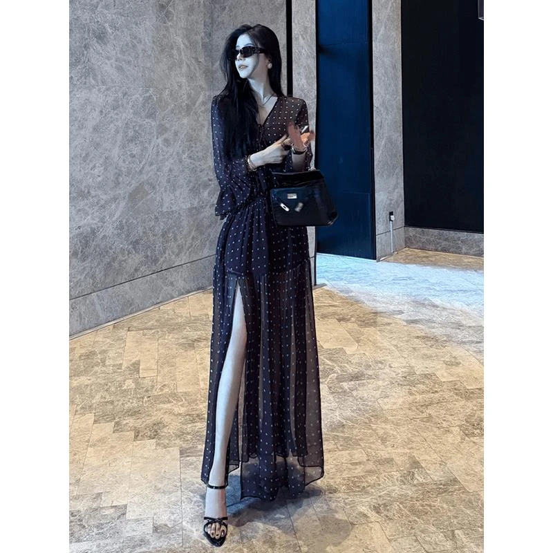 气质名媛轻奢高级感今年流行爆款大方得体紫色衬衫连衣裙套装秋季