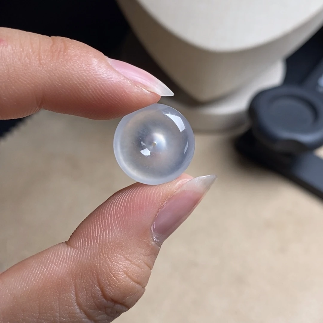 翡翠未镶嵌颈饰高冰纯白起刚光清透炸光平安扣16-5