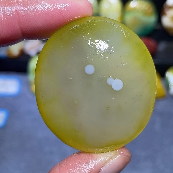 玛瑙/玉髓未镶嵌珠宝奇石