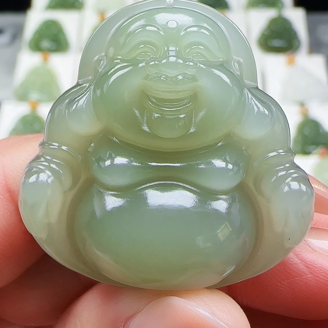 和田玉未镶嵌吊坠(赠链)