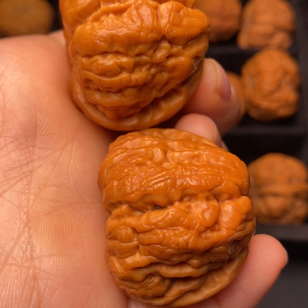 文玩核桃吊坠秦岭野生核桃